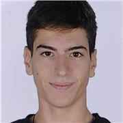 Estudiante de ingeniería eléctrica en la UPC, Universitat Politècnica de Catalunya, apasionado por la enseñanza y los idiomas.